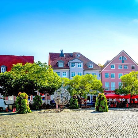Ferienwohnung Weitblick In Waren วาเริน ภายนอก รูปภาพ